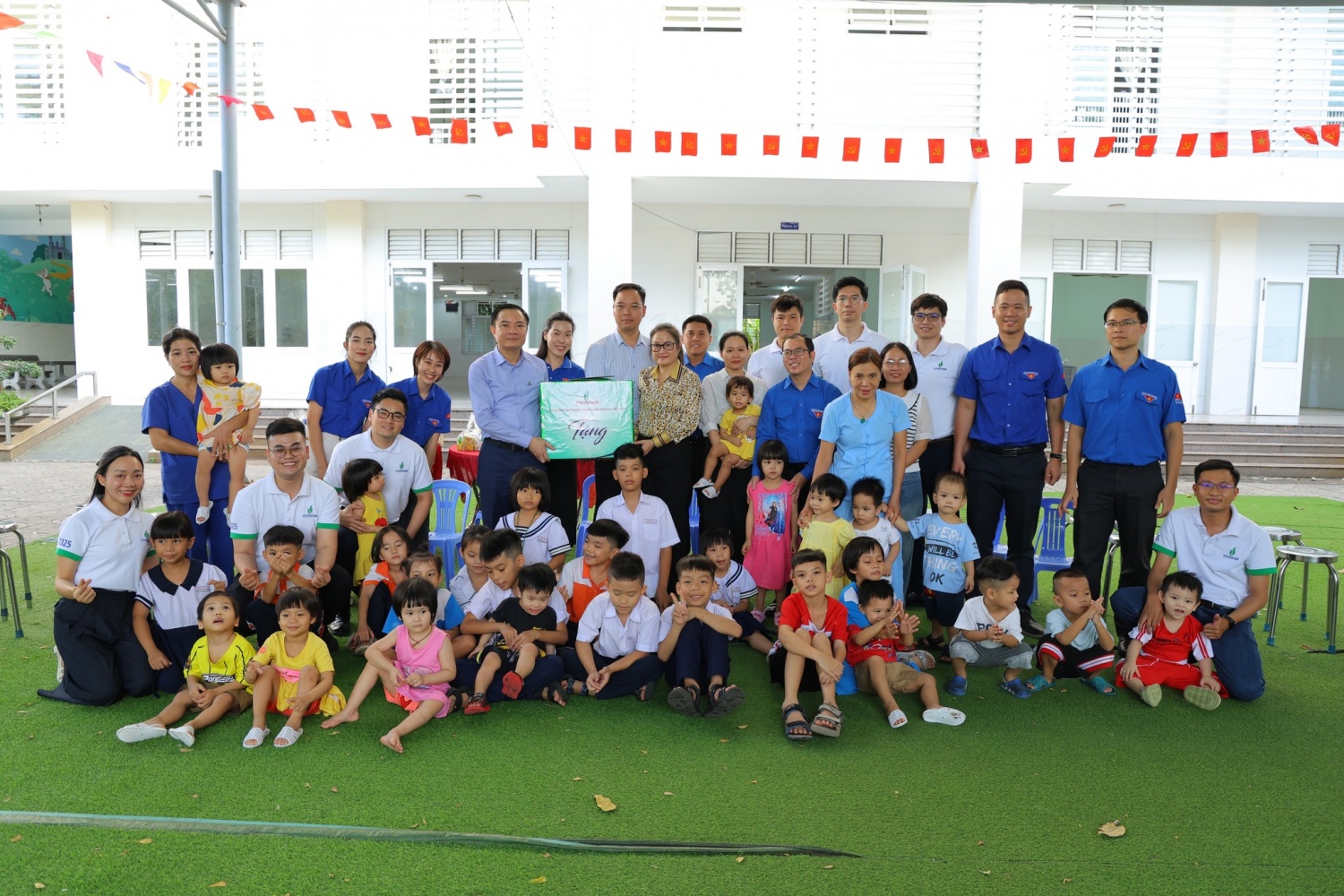 Tuổi trẻ Petrovietnam thi đua, lan tỏa tinh thần vì cộng đồng chào mừng 95 năm Ngày thành lập Đoàn TNCS Hồ Chí Minh