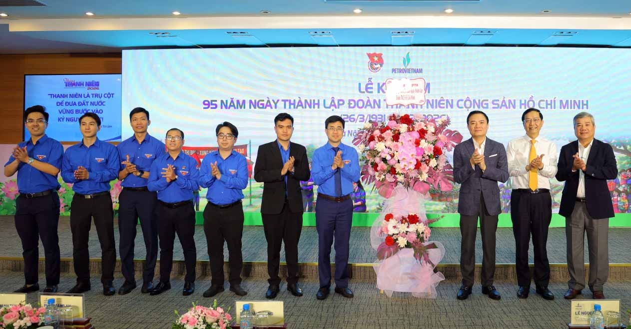 Tuổi trẻ Petrovietnam nâng cao tinh thần đâu cần thanh niên có, đâu khó có thanh niên Tuổi trẻ Petrovietnam nâng cao tinh thần đâu cần thanh niên có, đâu khó có thanh niên