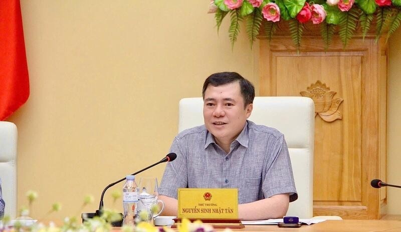 Xem xét đẩy sớm triển khai xăng sinh học E10 ngay trong tháng 4 Xem xét đẩy sớm triển khai xăng sinh học E10 ngay trong tháng 4