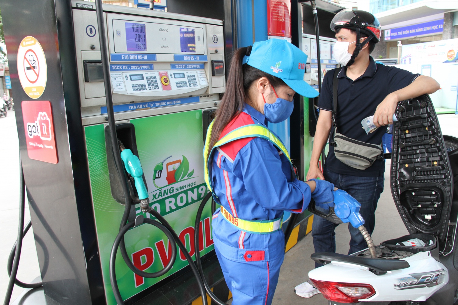 Tìm lời giải bền vững cho thị trường xăng dầu Tìm lời giải bền vững cho thị trường xăng dầu