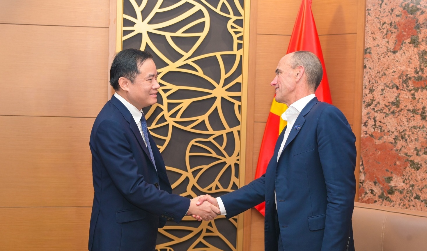 Petrovietnam tăng cường hợp tác quốc tế, thúc đẩy chuyển dịch năng lượng và nâng tầm quản trị doanh nghiệp