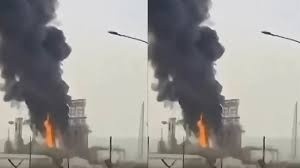 Iran tấn công nhà máy điện và khử mặn của Kuwait