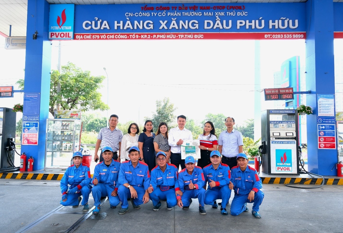 CHXD Phú Hữu - PVOIL: Những “chiến binh” áo xanh làm nên kỳ tích CHXD Phú Hữu - PVOIL: Những “chiến binh” áo xanh làm nên kỳ tích