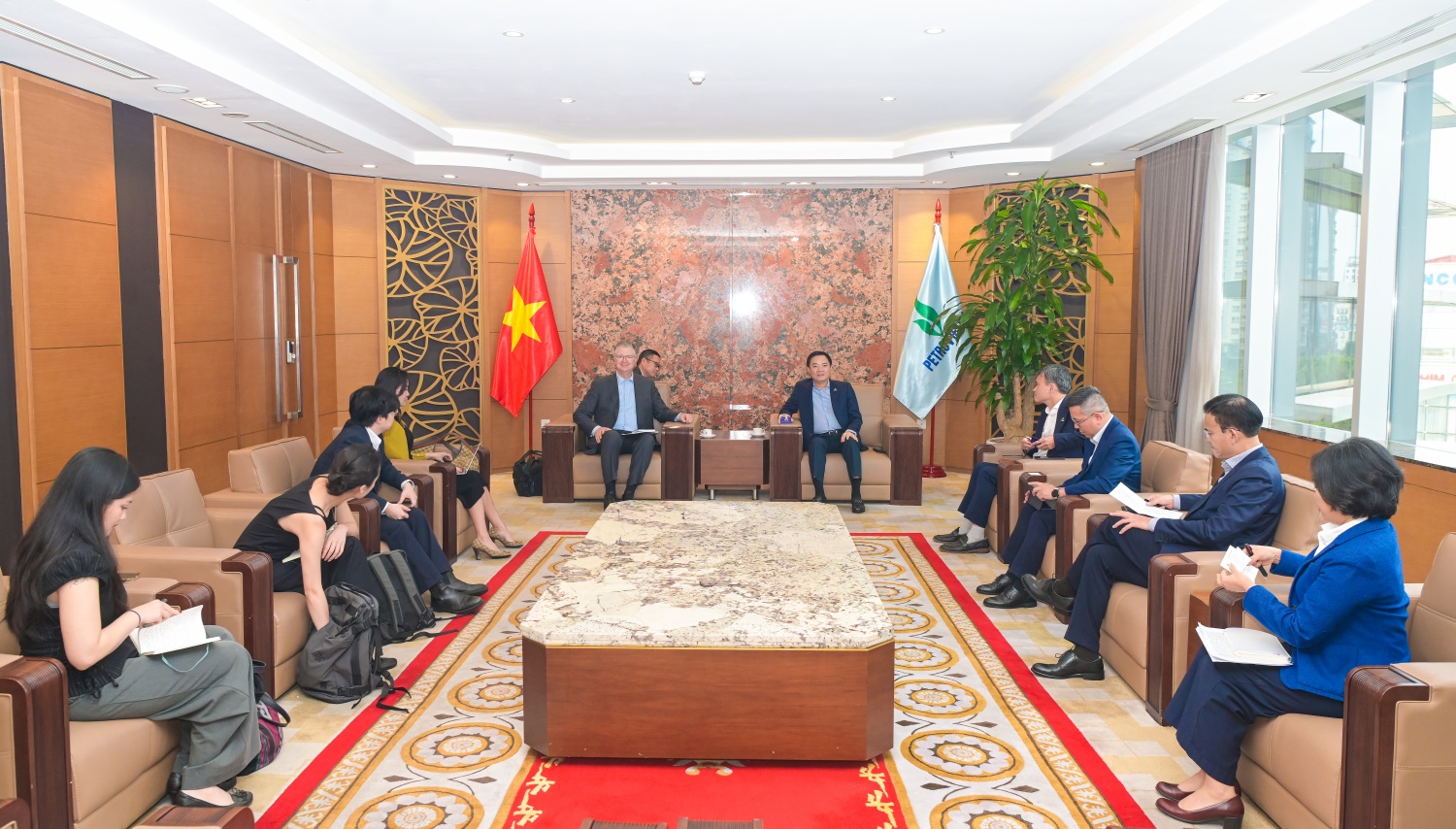 Toàn cảnh buổi làm việc Toàn cảnh buổi làm việc