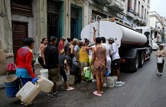 100.000 tấn dầu viện trợ từ Nga đã cập cảng Cuba 100.000 tấn dầu viện trợ từ Nga đã cập cảng Cuba