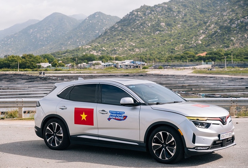 Chủ xe nói về VinFast VF 8: Lựa chọn tin cậy và an toàn cho những chuyến đi xa