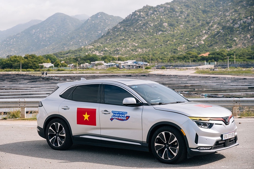 Chủ xe nói về VinFast VF 8: Lựa chọn tin cậy và an toàn cho những chuyến đi xa
