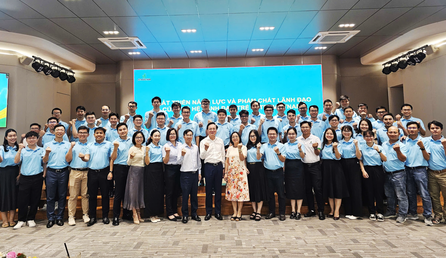 "Master Class": Kích hoạt tư duy lãnh đạo của lớp PV-NEXT từ đối thoại