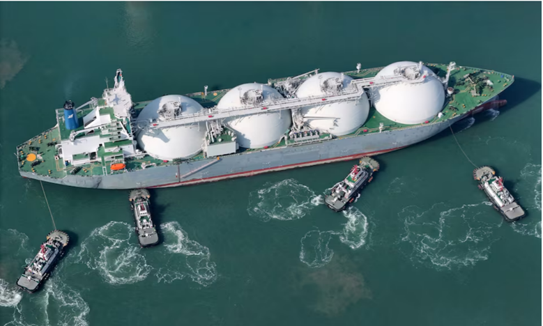 Trung Quốc bán lại lượng LNG kỷ lục