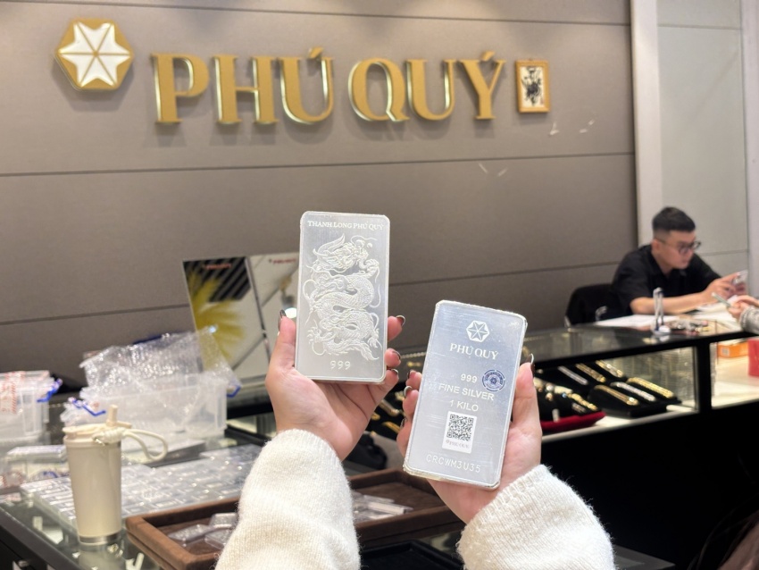 Vì sao vàng bạc là “chiến trường” của các trader vĩ mô?