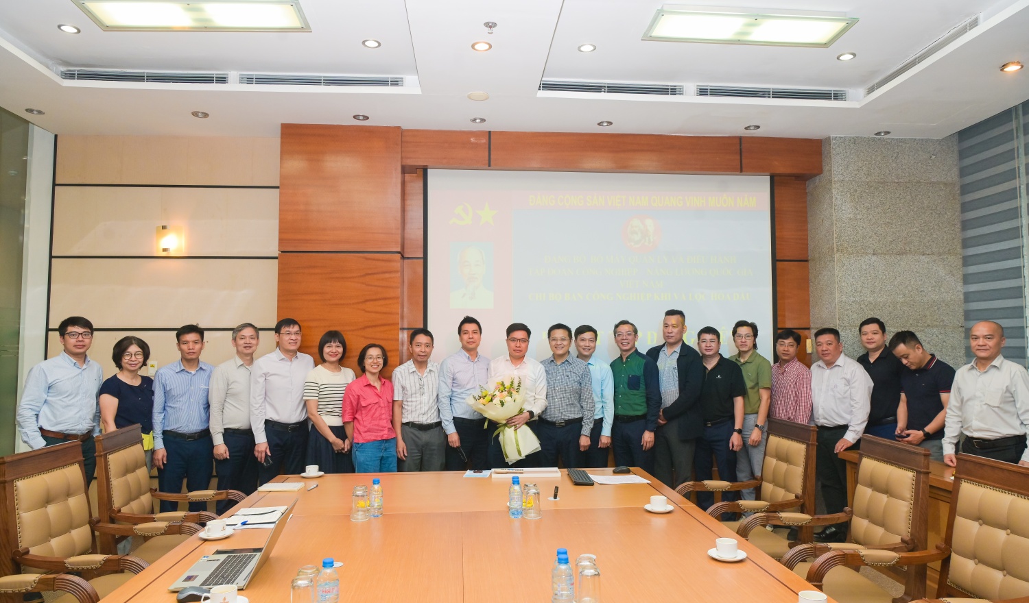 Đảng bộ Petrovietnam quyết tâm hành động vì mục tiêu bảo đảm an ninh năng lượng quốc gia