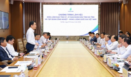 Hà Tĩnh - Petrovietnam: Thống nhất cao, quyết tâm sớm hiện thực hóa Trung tâm công nghiệp - năng lượng sinh thái tại Vũng Áng