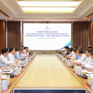 [VIDEO] Hà Tĩnh - Petrovietnam: Thống nhất cao, quyết tâm sớm hiện thực hóa Trung tâm công nghiệp - năng lượng sinh thái tại Vũng Áng