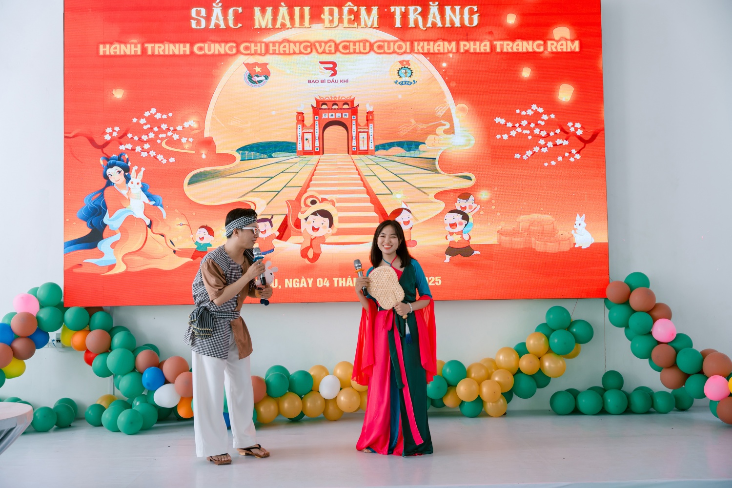 “Lặng thầm nhưng bền bỉ” – chân dung một đoàn viên tiêu biểu từ những điều giản dị “Lặng thầm nhưng bền bỉ” – chân dung một đoàn viên tiêu biểu từ những điều giản dị