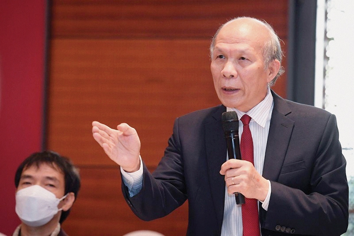 Kho dự trữ xăng dầu quốc gia: Không thể
chậm trễ