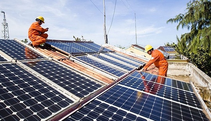 Quảng Ngãi: Tích cực phát triển điện mặt trời mái nhà và tiết kiệm điện