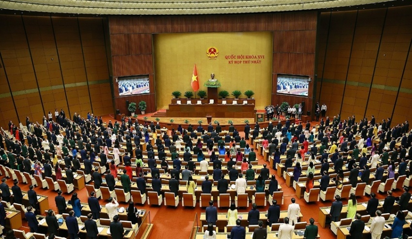 Luật không chỉ mở đường mà còn phải sửa đường