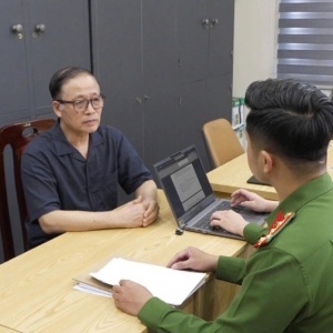 Vì sao ông chủ Bảo Tín Minh Châu và con trai bị khởi tố?