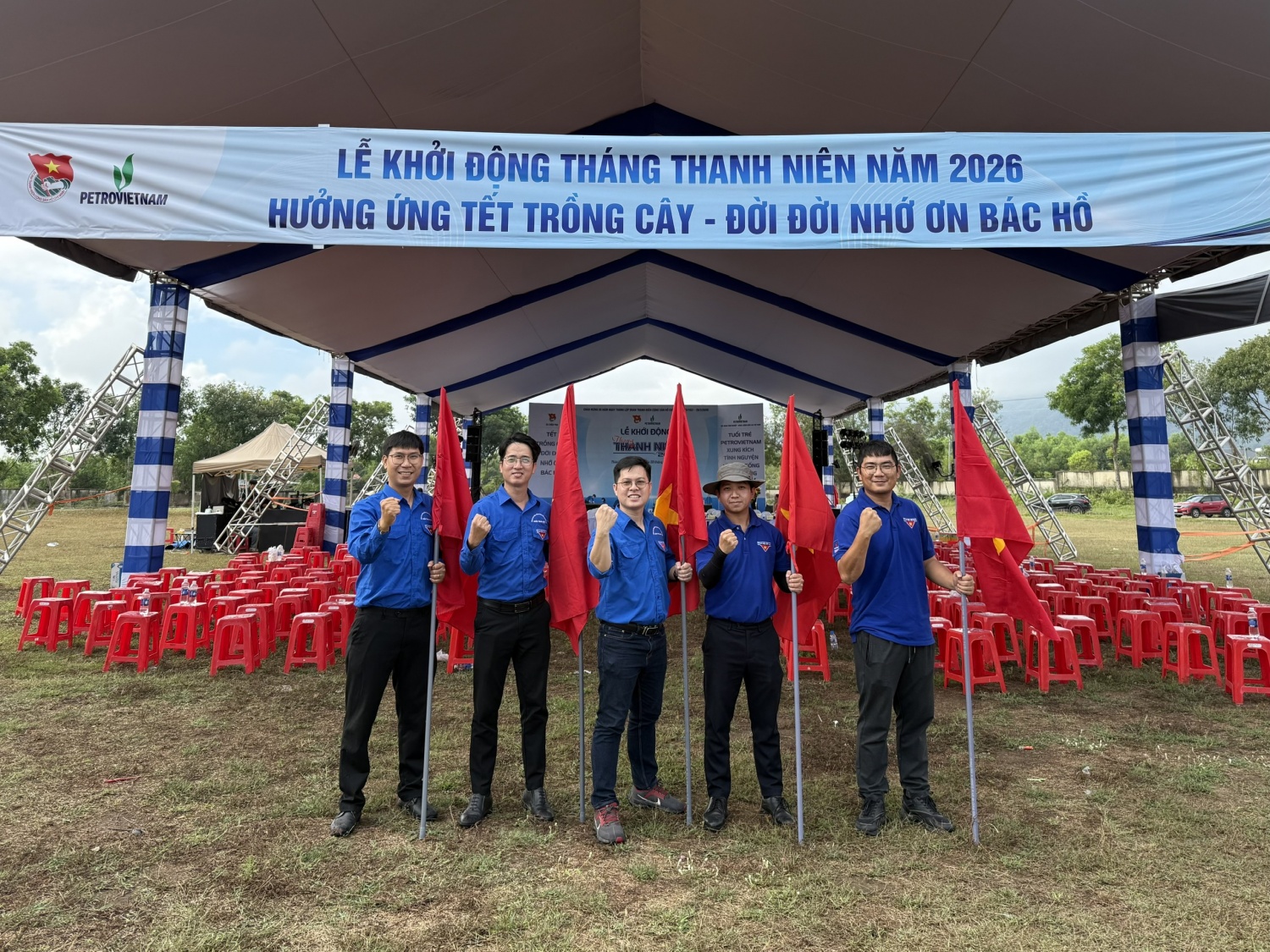 Khát vọng khẳng định giá trị tuổi trẻ trong dòng chảy năng lượng Khát vọng khẳng định giá trị tuổi trẻ trong dòng chảy năng lượng