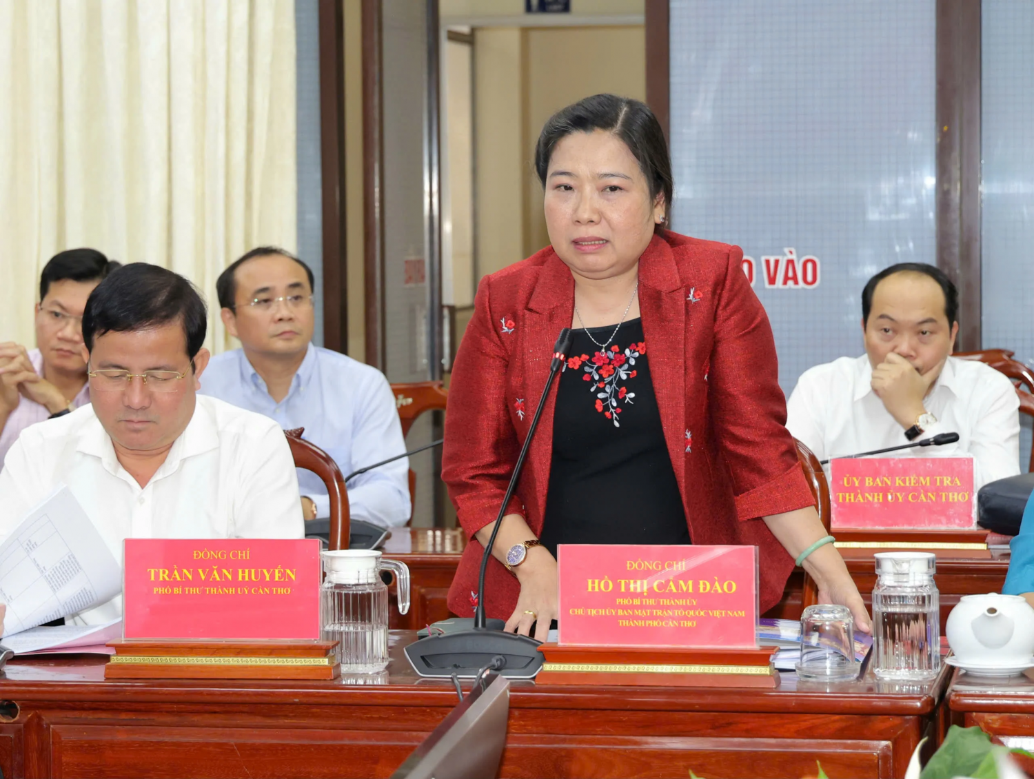 Bà Hồ Thị Cẩm Đào - Phó Bí thư Thành ủy, Chủ tịch Ủy ban MTTQ Việt Nam TP. Cần Thơ phát biểu tại chương trình Bà Hồ Thị Cẩm Đào - Phó Bí thư Thành ủy, Chủ tịch Ủy ban MTTQ Việt Nam TP. Cần Thơ phát biểu tại chương trình