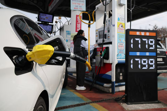 Hàn Quốc tìm cách mua dầu của Kazakhstan