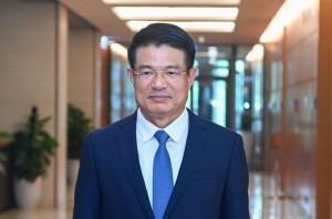 Viện trưởng Viện Kiểm sát nhân dân tối cao Nguyễn Huy Tiến tái đắc cử