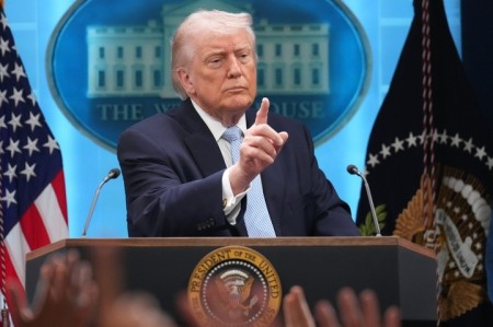 Ông Trump đồng ý thỏa thuận ngừng bắn hai tuần