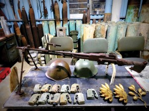 Trong ngôi nhà của kỷ vật chiến tranh