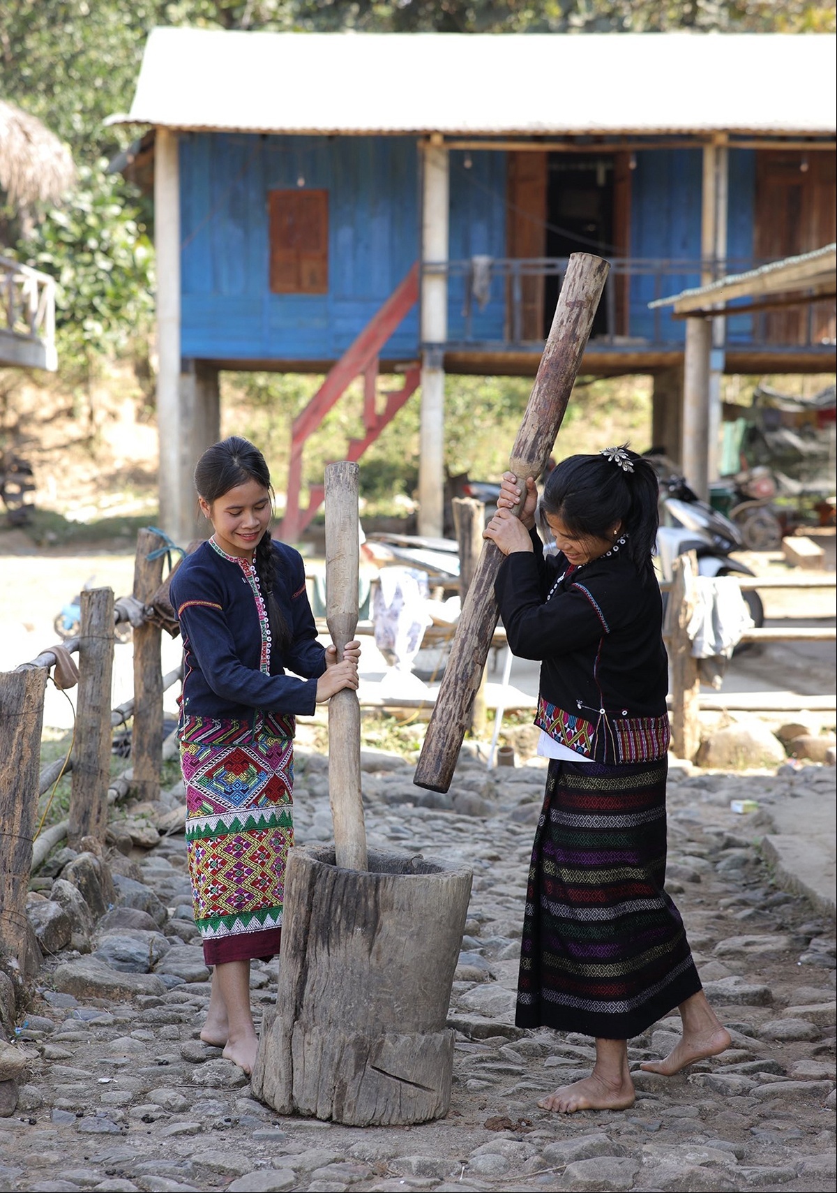 Người Chênh Vênh ở phía Sa Mù