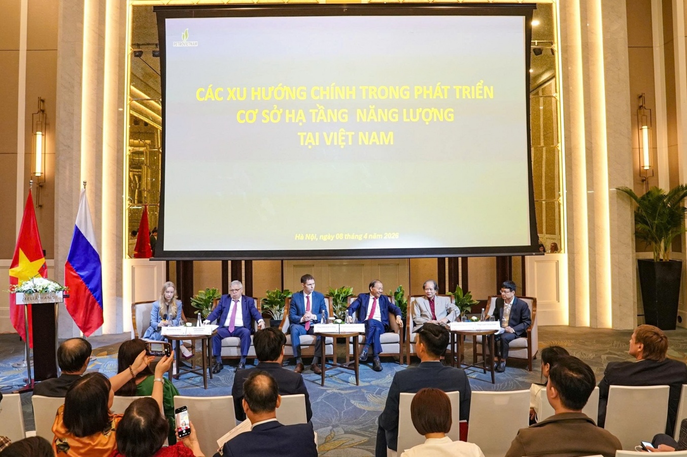 Mở rộng hợp tác Việt - Nga trong lĩnh vực năng lượng