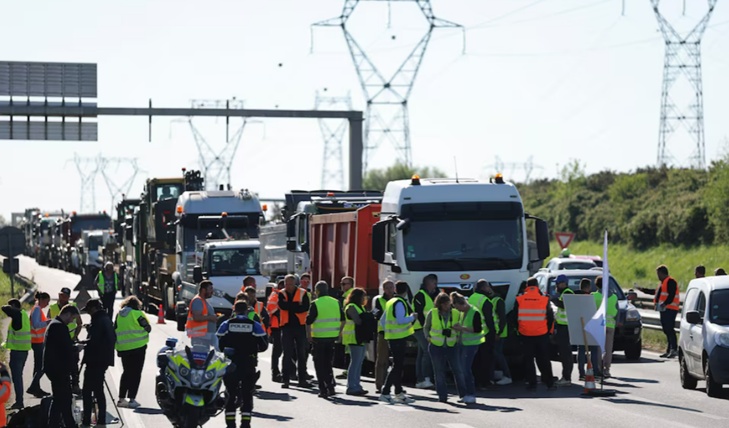 Gần 1/5 trạm xăng ở Pháp thiếu nguồn cung