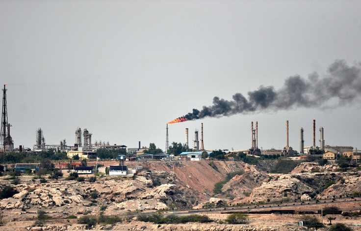 [Chùm ảnh] Hạ tầng dầu khí Trung Đông: Từ tài sản chiến lược thành mục tiêu bị bắn phá