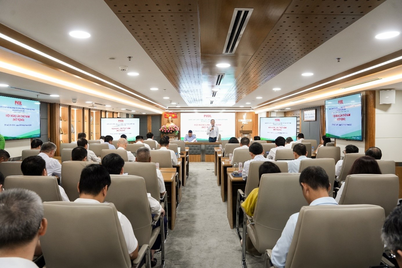 Toàn cảnh Hội nghị. Toàn cảnh Hội nghị.