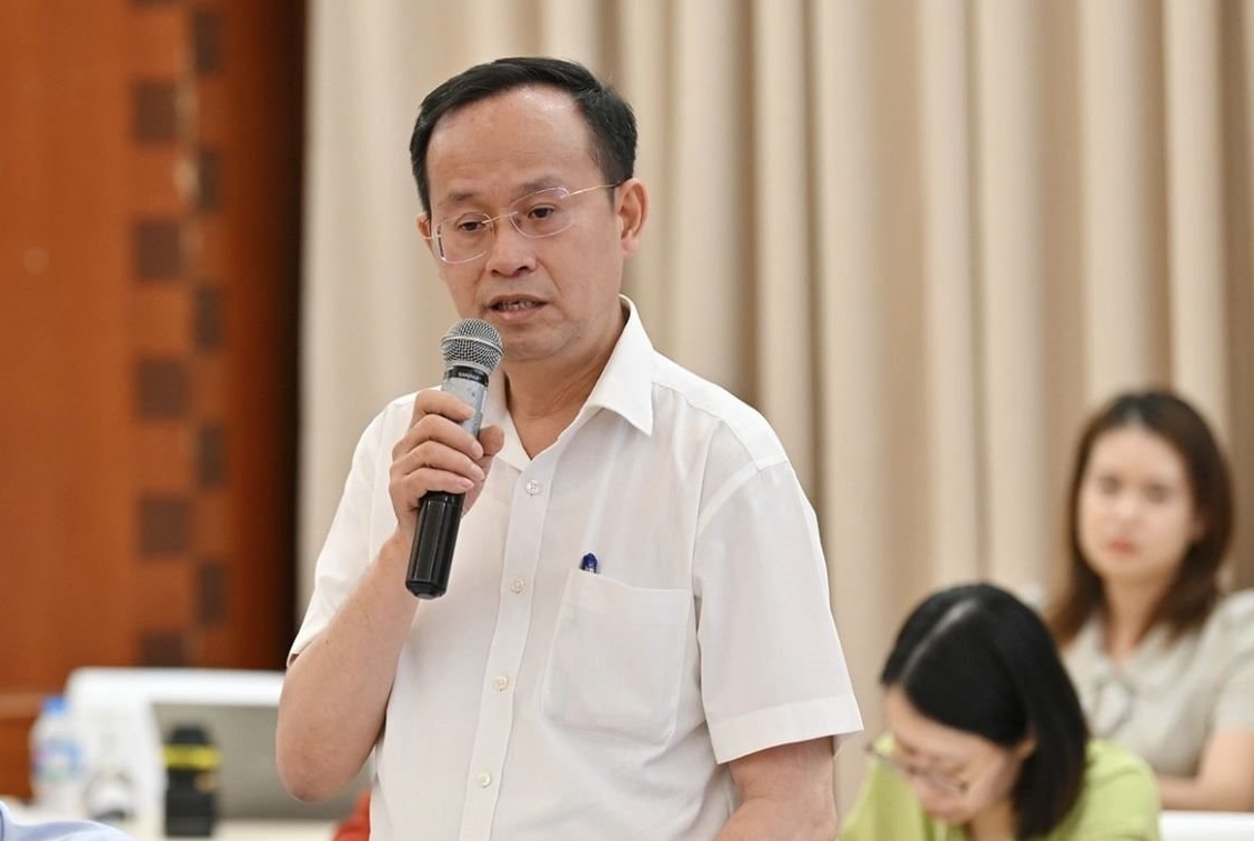 Bộ Tài chính tiếp tục hoàn thiện chính sách tài khóa kiểm soát giá xăng dầu Bộ Tài chính tiếp tục hoàn thiện chính sách tài khóa kiểm soát giá xăng dầu