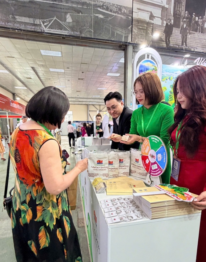 Vietsovpetro Resort Hồ Tràm tham gia Hội chợ Du lịch Quốc tế VITM Hà Nội 2026 Vietsovpetro Resort Hồ Tràm tham gia Hội chợ Du lịch Quốc tế VITM Hà Nội 2026: Tăng cường kết nối, quảng bá sản phẩm nghỉ dưỡng chất lượng