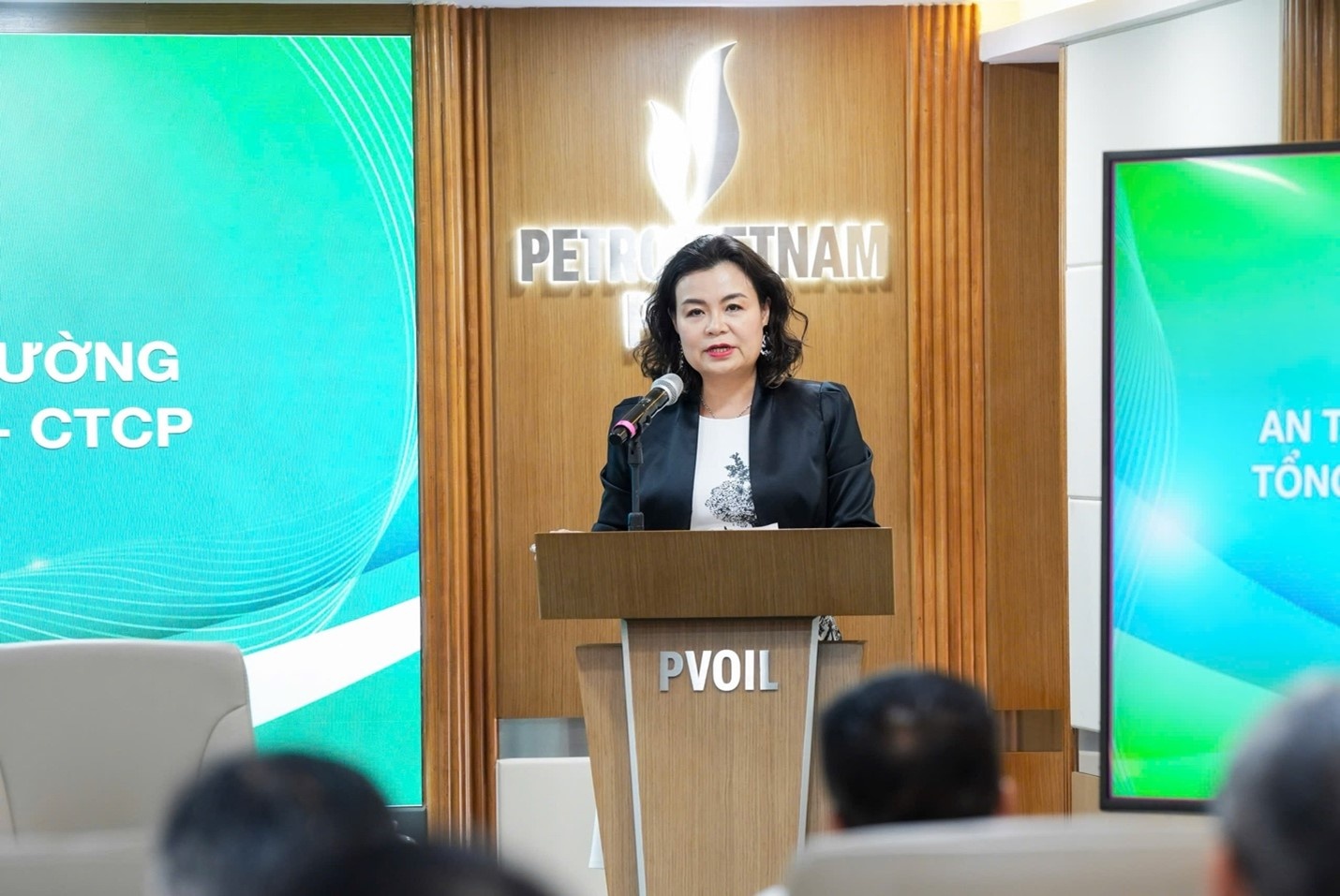 Phó TGĐ Lê Thị Thu Hương phát biểu khai mạc Hội nghị. Phó TGĐ Lê Thị Thu Hương phát biểu khai mạc Hội nghị.