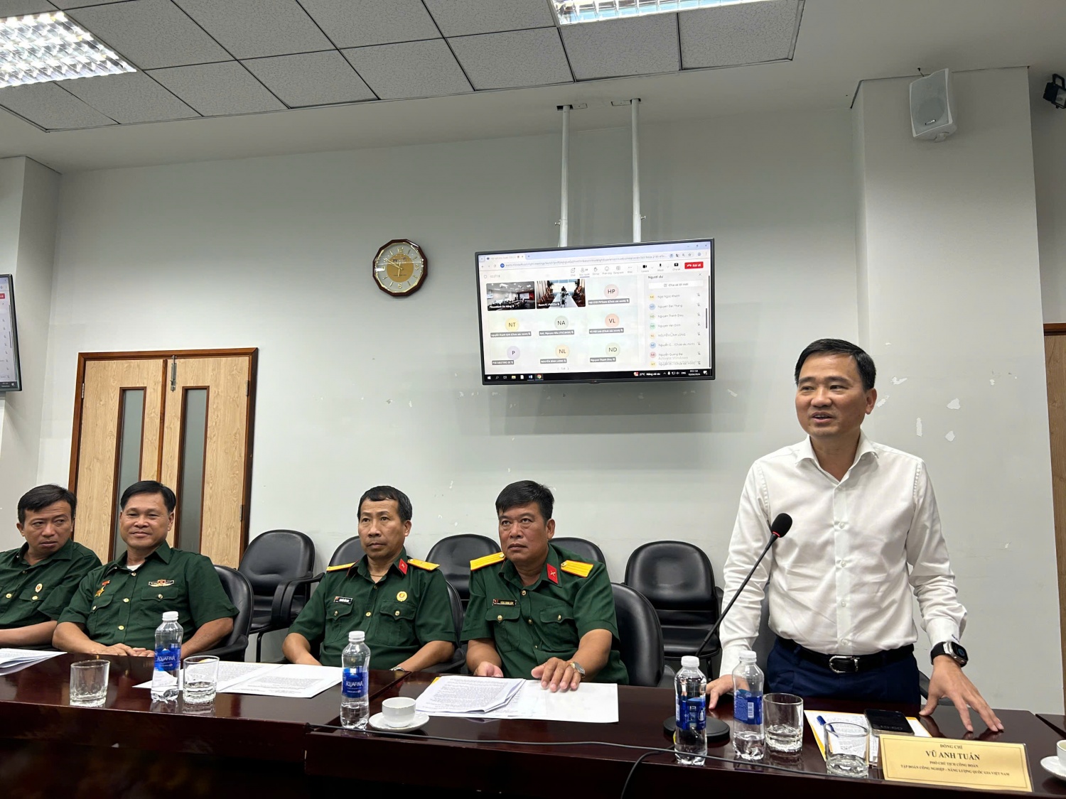 Phát huy bản lĩnh người lính, đồng hành cùng nhiệm vụ sản xuất kinh doanh