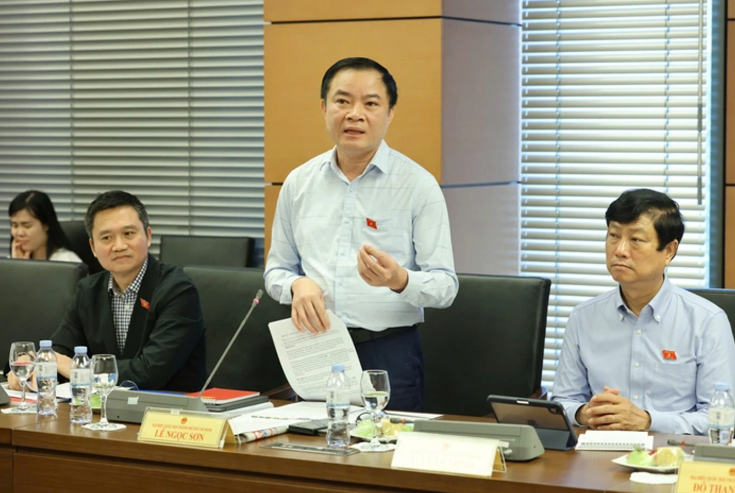 ĐBQH Lê Ngọc Sơn: Giải bài toán tăng trưởng hai con số bằng an ninh năng lượng và hạ tầng số