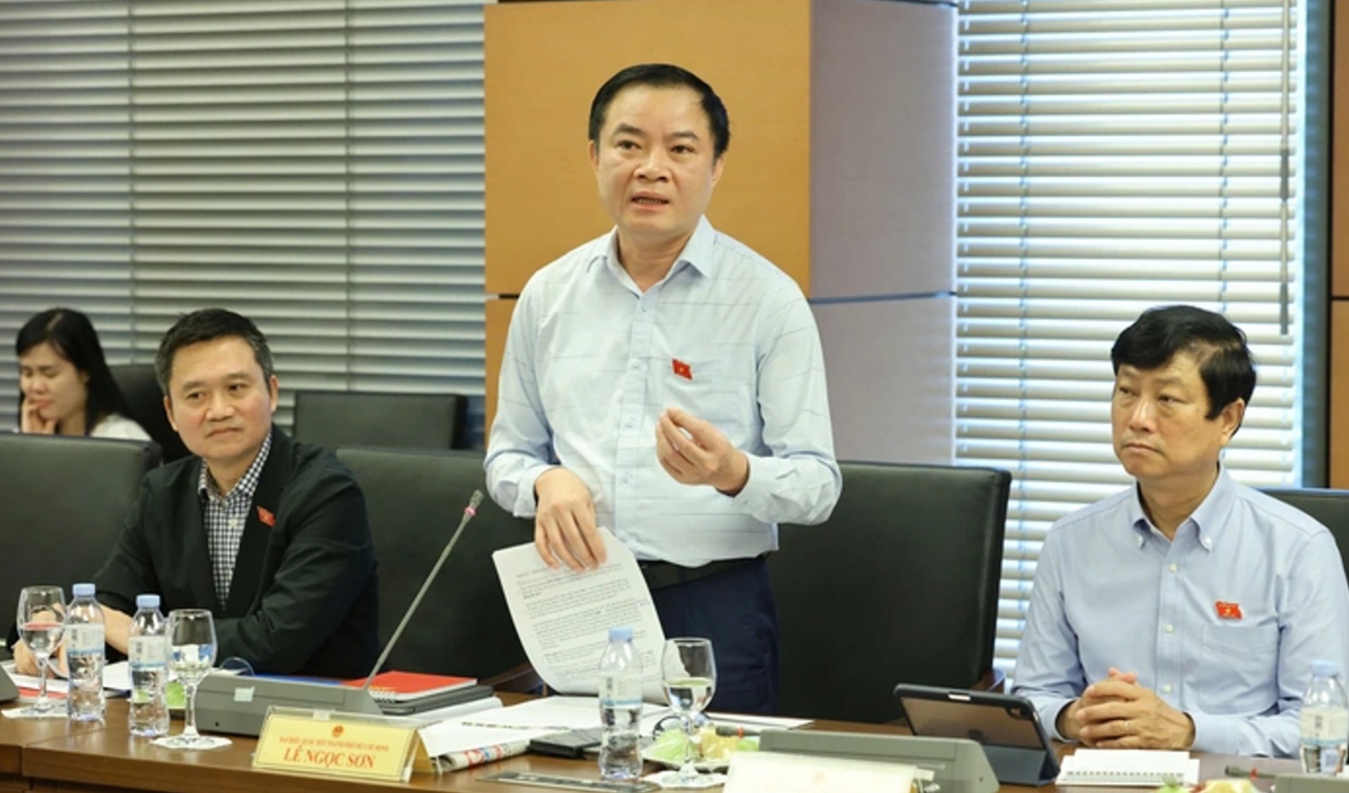 ĐBQH Lê Ngọc Sơn: Giải bài toán tăng trưởng hai con số bằng an ninh năng lượng và hạ tầng số