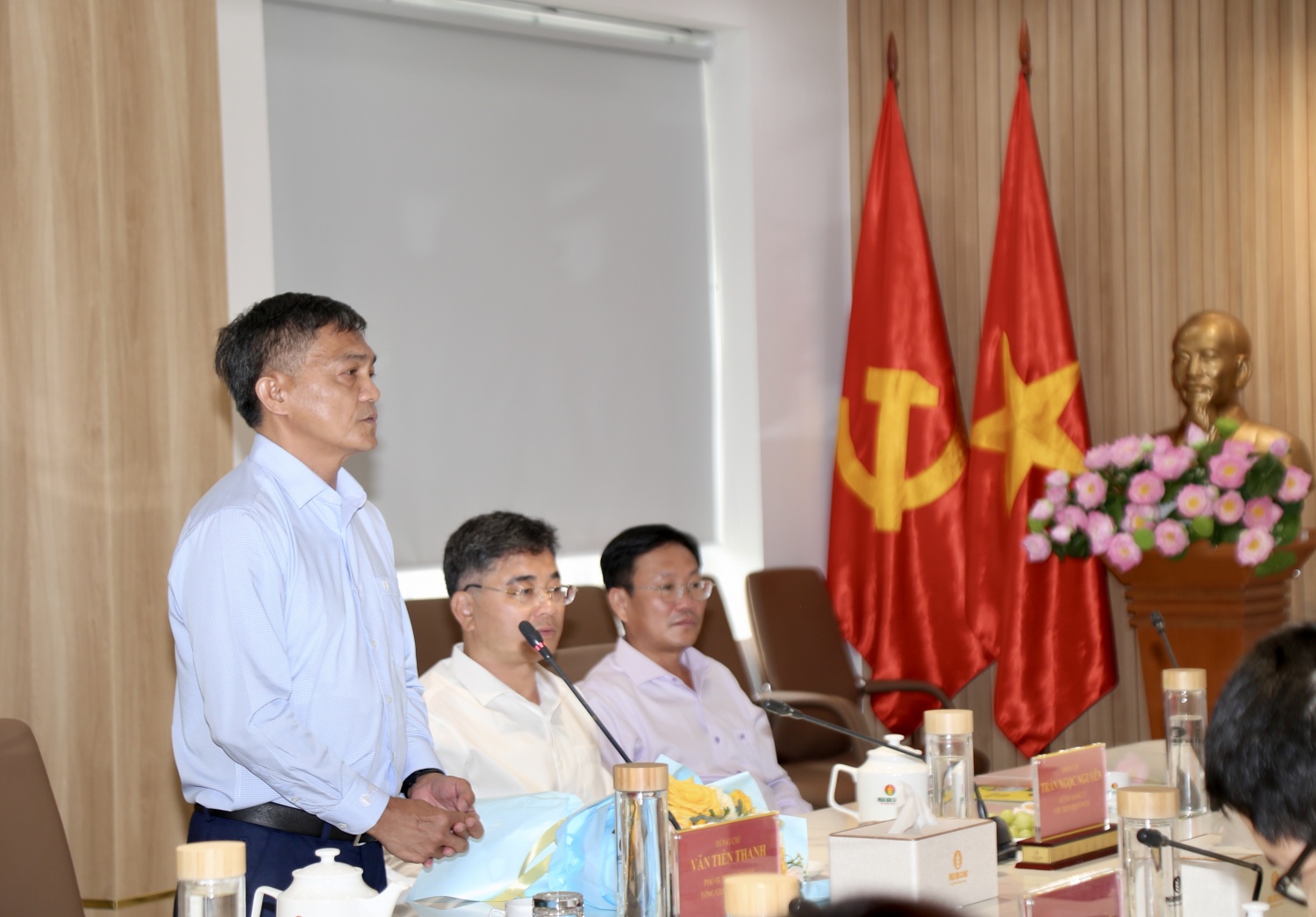 PVCFC chủ động thích ứng sau khi về trực thuộc Đảng ủy phường An Xuyên Đảng bộ PVCFC nhanh chóng thích ứng sau khi chuyển về trực thuộc Đảng bộ phường An Xuyên