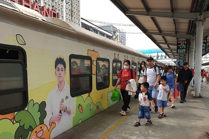 Tin tức kinh tế ngày 11/4: Đường sắt mở bán vé tàu dịp hè 2026 với nhiều ưu đãi