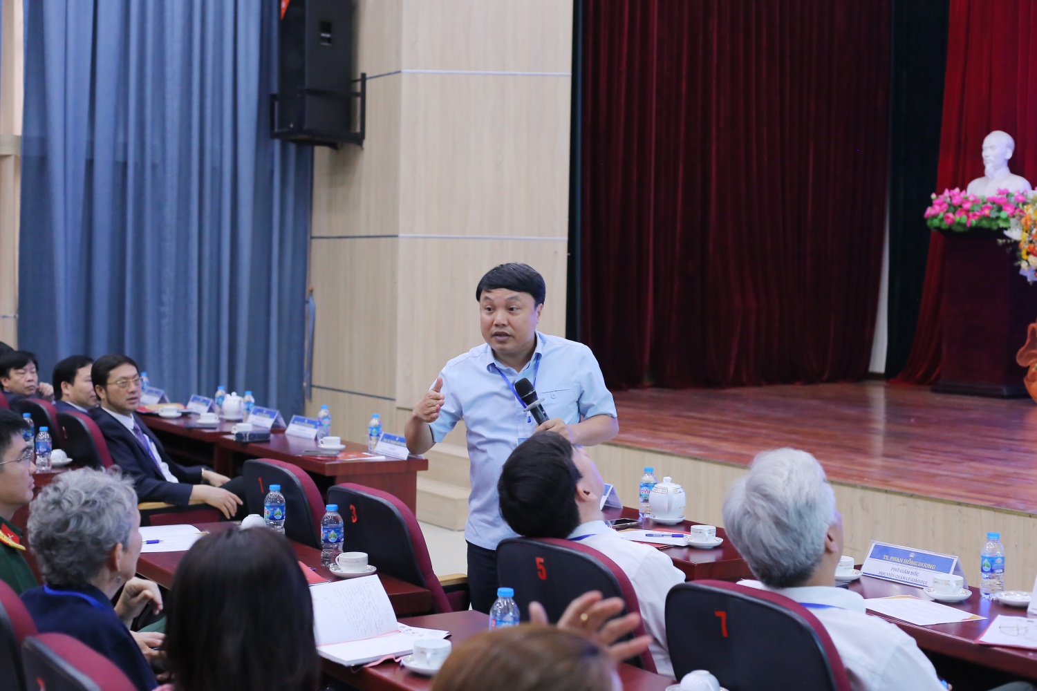 Thúc đẩy năng lực ngoại ngữ trong kỷ nguyên hội nhập toàn cầu Thúc đẩy năng lực ngoại ngữ trong kỷ nguyên hội nhập toàn cầu