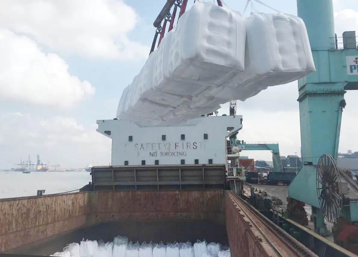 Phu My seizes global market uptrend to strategically scale technical urea exports