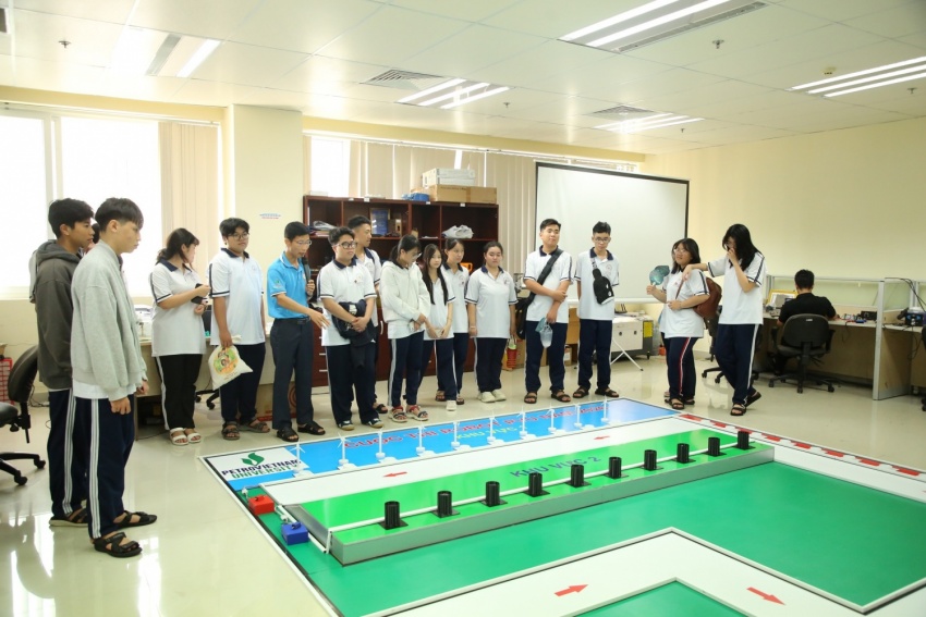 PVU: Đánh thức đam mê công nghệ từ hệ sinh thái năng lượng thực tế