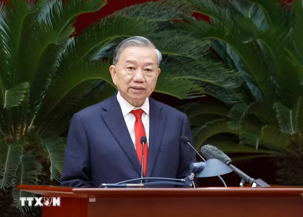 Tổng Bí thư, Chủ tịch nước Tô Lâm chủ trì Hội nghị công bố các Quyết định về công tác cán bộ Tổng Bí thư, Chủ tịch nước Tô Lâm chủ trì Hội nghị công bố các Quyết định về công tác cán bộ