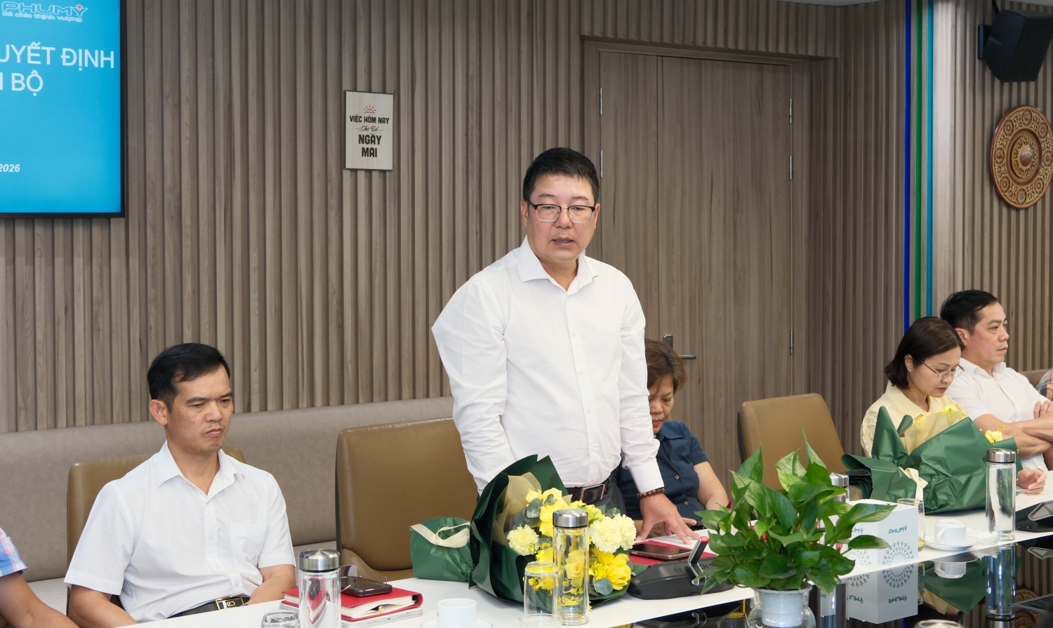 PVFCCo - Phú Mỹ trao quyết định bổ nhiệm lại hai Phó Tổng Giám đốc PVFCCo - Phú Mỹ trao quyết định bổ nhiệm lại hai Phó Tổng Giám đốc