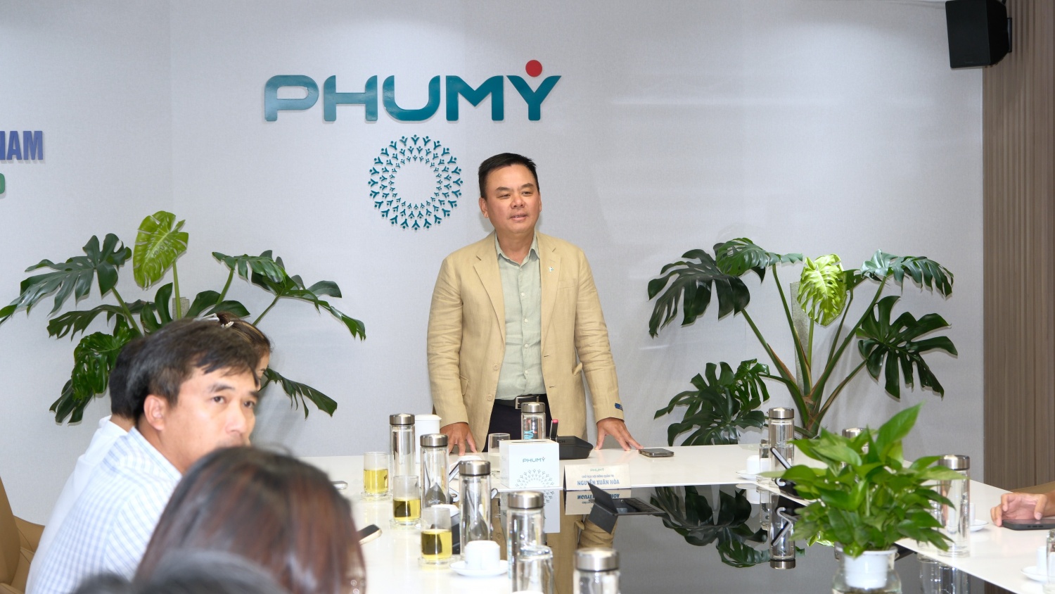 PVFCCo - Phú Mỹ trao quyết định bổ nhiệm lại hai Phó Tổng Giám đốc PVFCCo - Phú Mỹ trao quyết định bổ nhiệm lại hai Phó Tổng Giám đốc