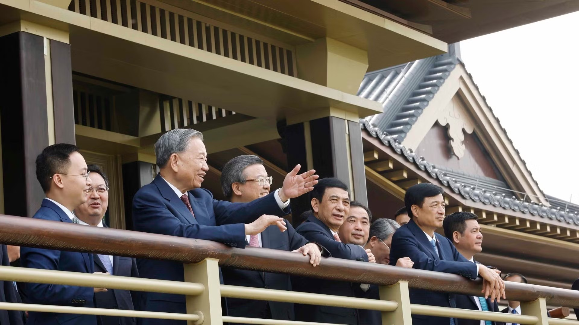 [Ảnh] Tổng Bí thư, Chủ tịch nước Tô Lâm khảo sát tại Khu khởi động của thành phố Hùng An (Trung Quốc)