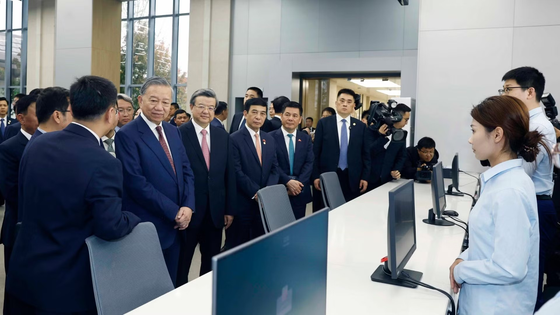 [Ảnh] Tổng Bí thư, Chủ tịch nước Tô Lâm khảo sát tại Khu khởi động của thành phố Hùng An (Trung Quốc)