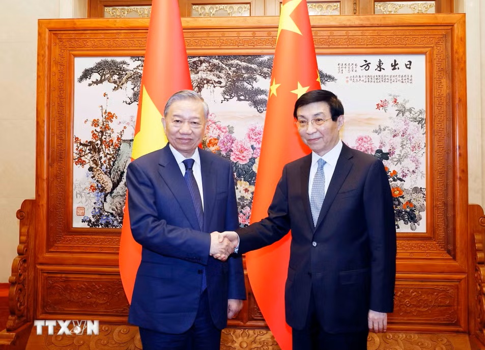 Tổng Bí thư, Chủ tịch nước Tô Lâm hội kiến Chủ tịch Chính hiệp toàn quốc Trung Quốc Vương Hộ Ninh